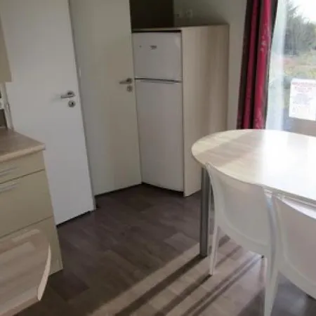Ecuries Leseigneur - Camping Insolites Bolleville  Exterior photo